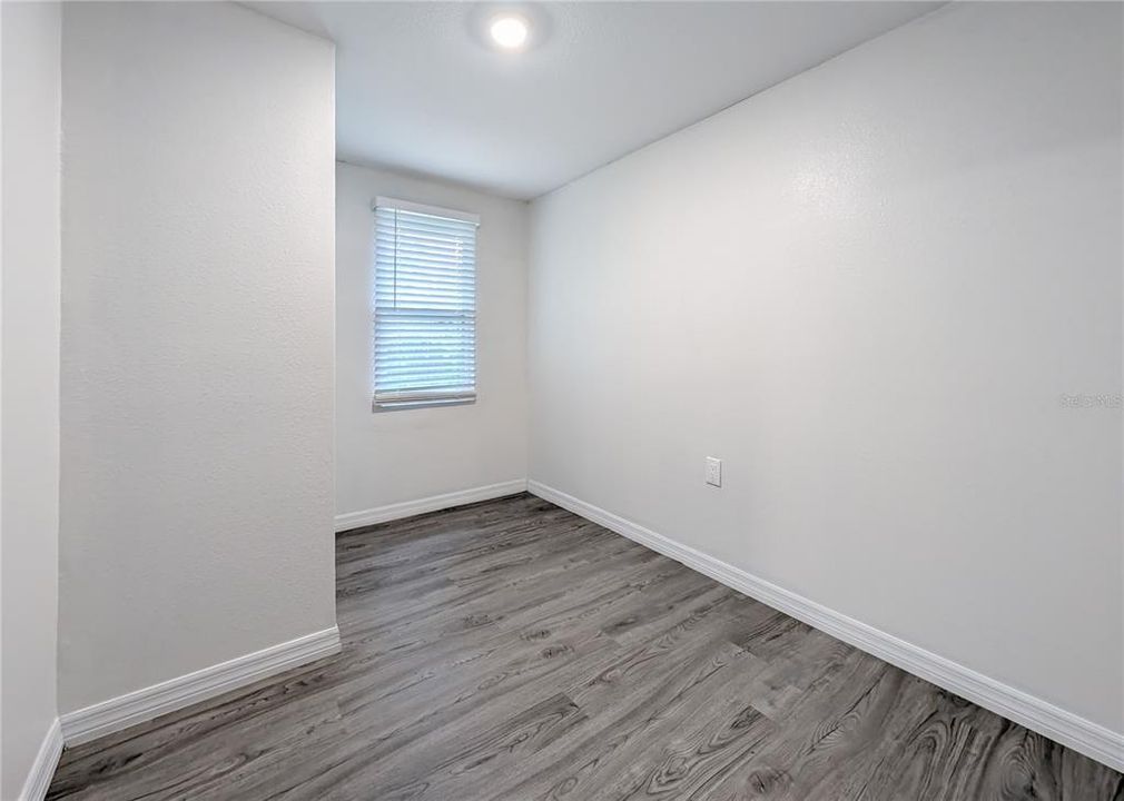 En Venta: $220,000 (4 camas, 2 baños, 1640 Pies cuadrados)