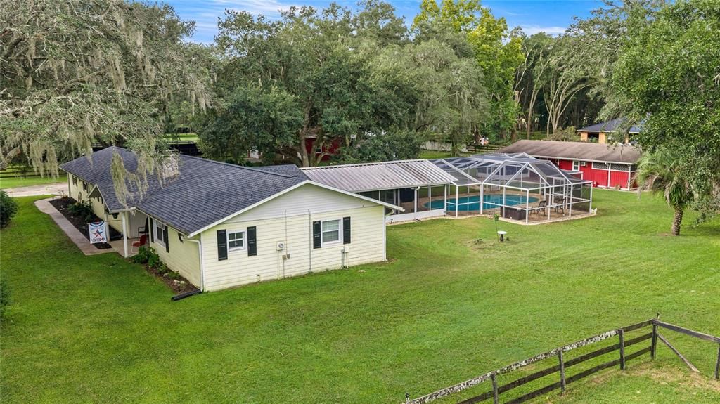 En Venta: $599,000 (4 camas, 4 baños, 1850 Pies cuadrados)