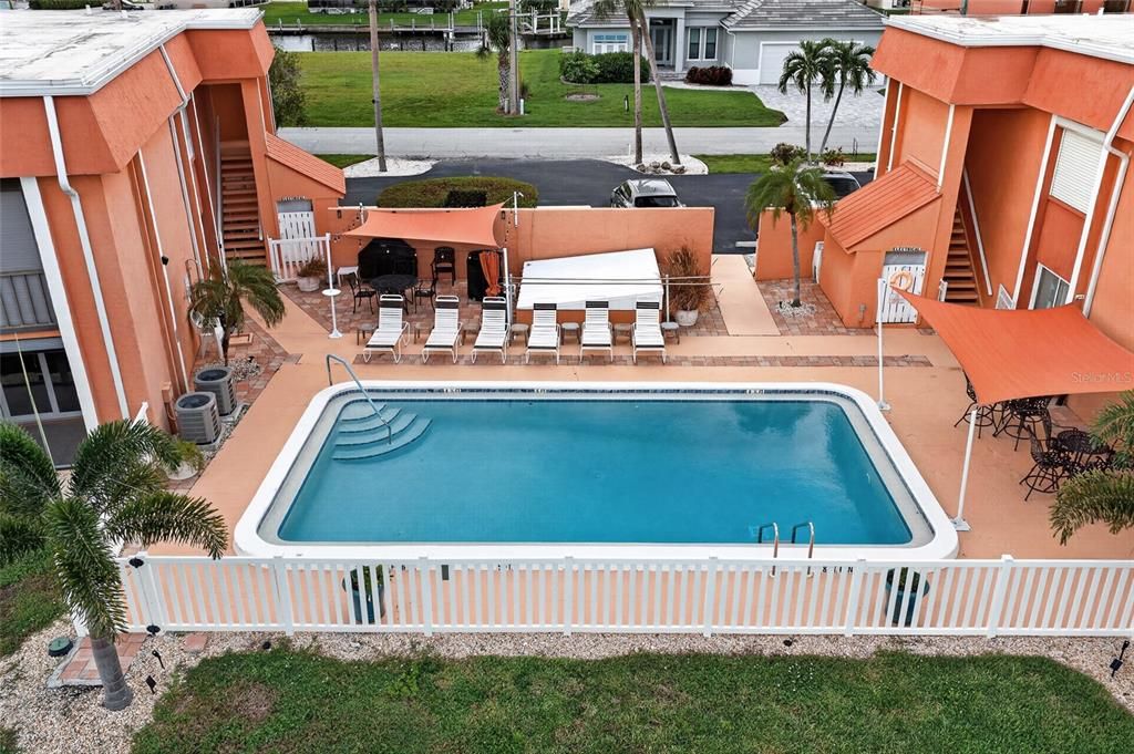 For Sale: $195,000 (2 beds, 2 baths, 1164 Square Feet)