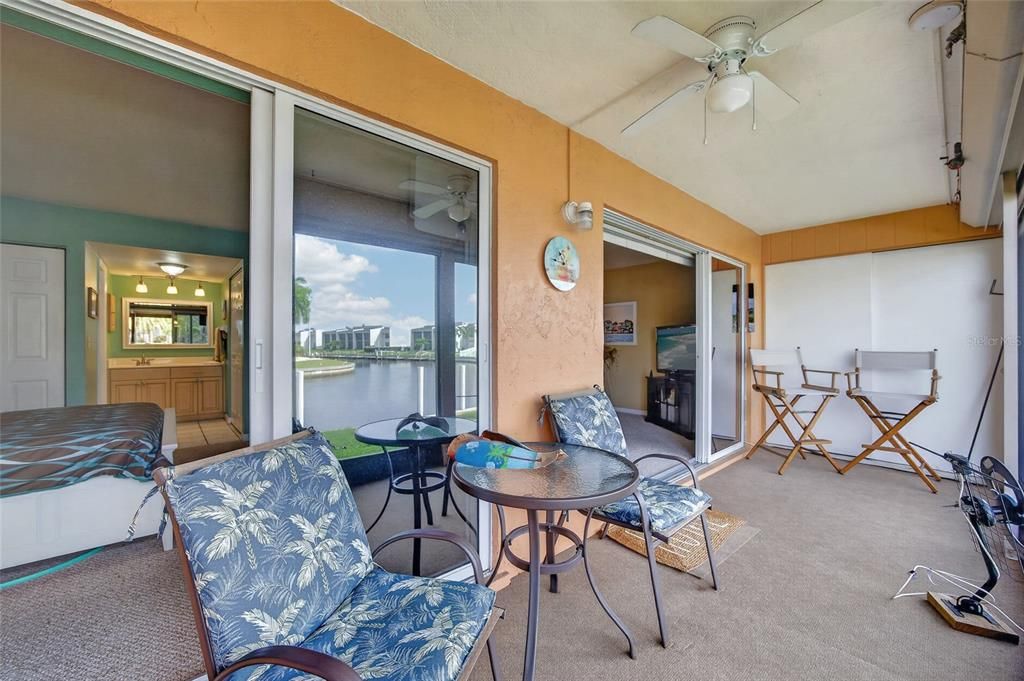 For Sale: $195,000 (2 beds, 2 baths, 1164 Square Feet)