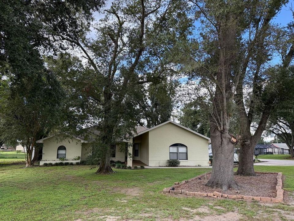 En Venta: $329,900 (3 camas, 2 baños, 1554 Pies cuadrados)