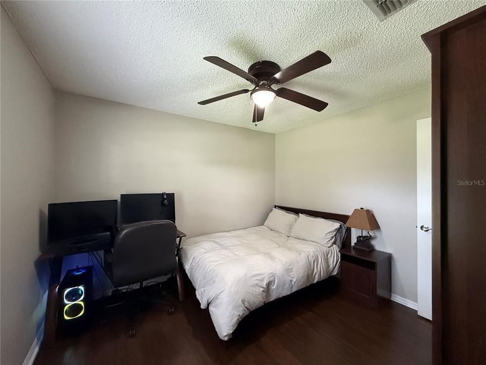 En Venta: $329,900 (3 camas, 2 baños, 1554 Pies cuadrados)