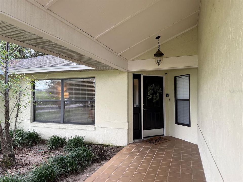 En Venta: $329,900 (3 camas, 2 baños, 1554 Pies cuadrados)
