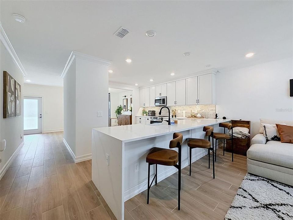 For Rent: $5,500 (3 beds, 3 baths, 2192 Square Feet)