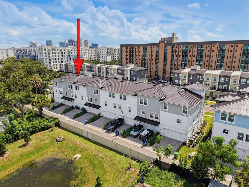 For Rent: $5,500 (3 beds, 3 baths, 2192 Square Feet)
