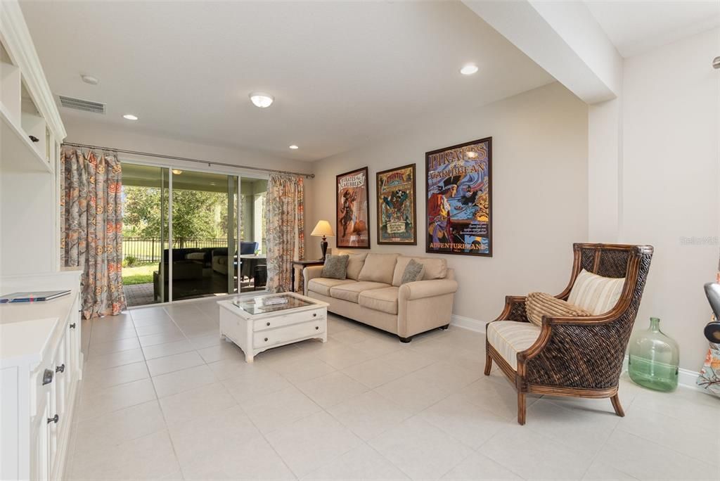 En Venta: $640,000 (4 camas, 3 baños, 2350 Pies cuadrados)