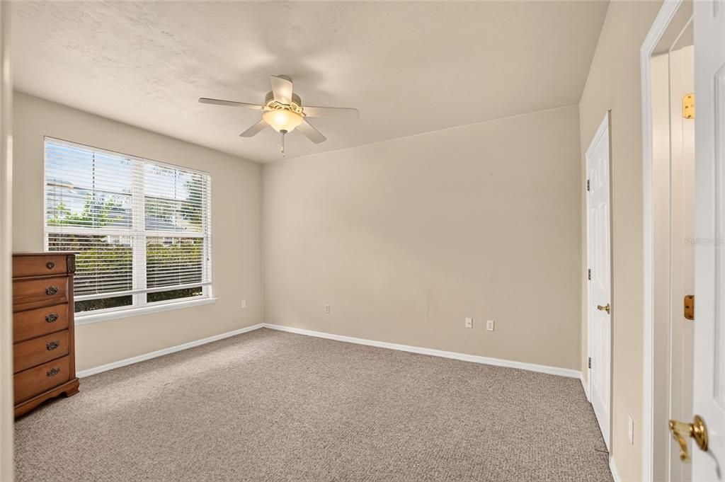 For Sale: $239,000 (3 beds, 2 baths, 1747 Square Feet)