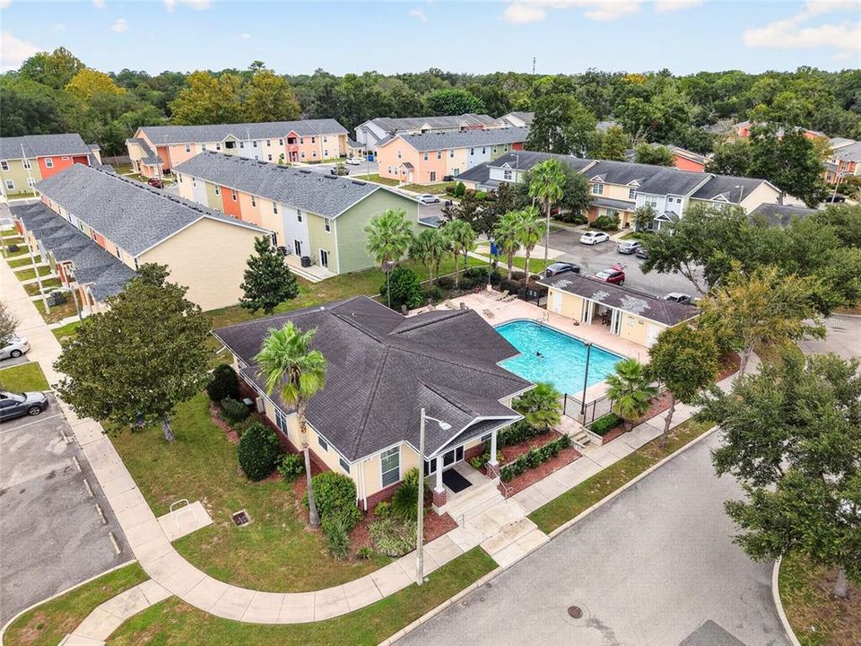 For Sale: $239,000 (3 beds, 2 baths, 1747 Square Feet)