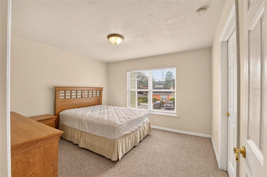 For Sale: $239,000 (3 beds, 2 baths, 1747 Square Feet)