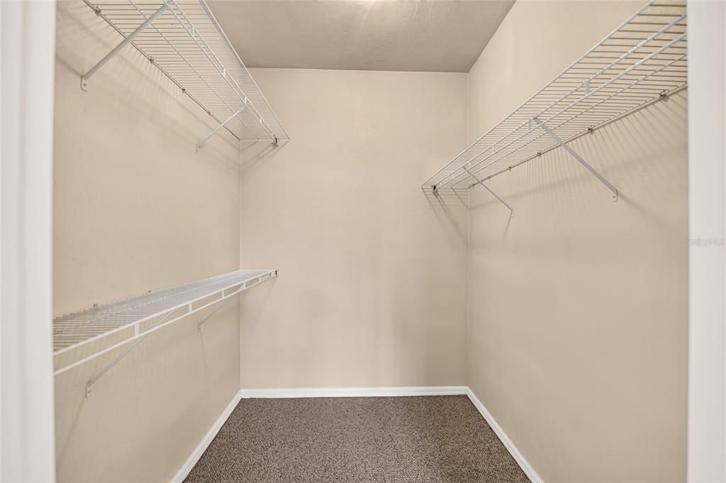 For Sale: $239,000 (3 beds, 2 baths, 1747 Square Feet)