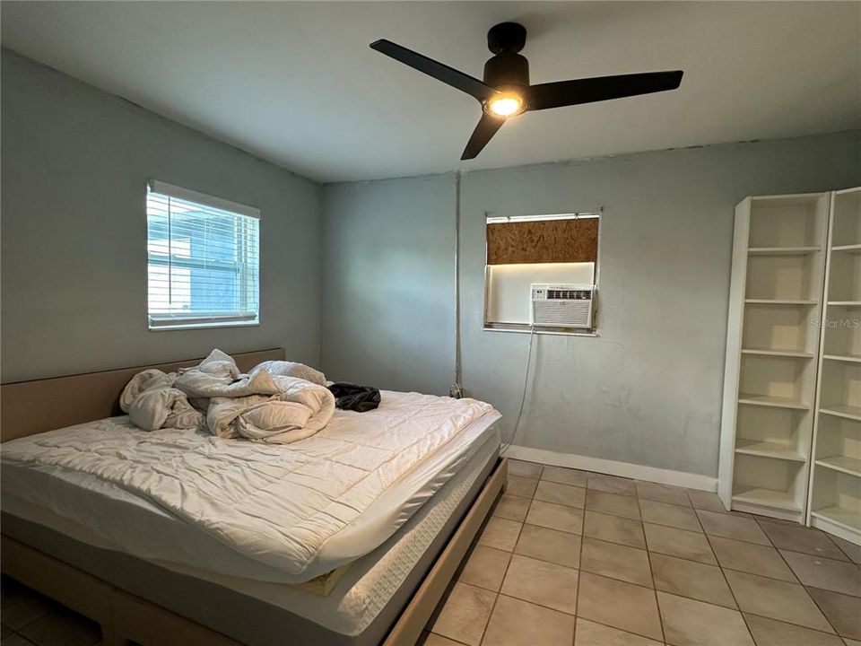 For Rent: $1,050 (1 beds, 1 baths, 795 Square Feet)