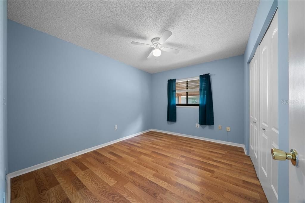 For Sale: $159,500 (2 beds, 2 baths, 1144 Square Feet)
