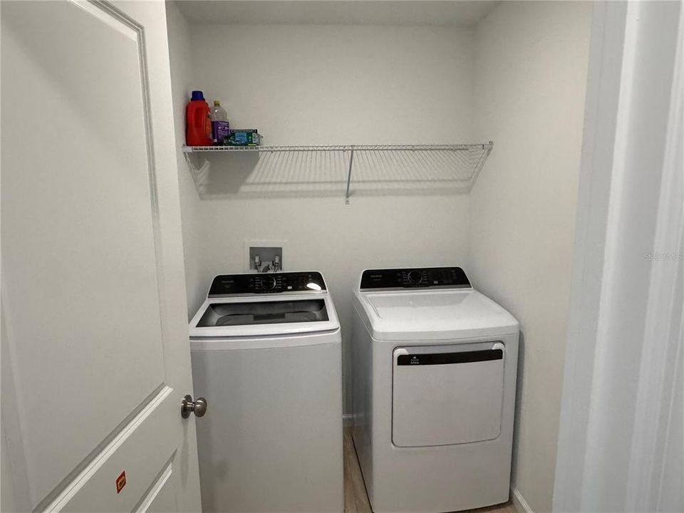 For Rent: $2,100 (4 beds, 2 baths, 1830 Square Feet)
