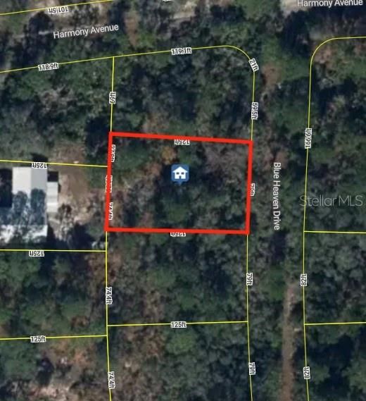 En Venta: $5,000 (0.23 acres)