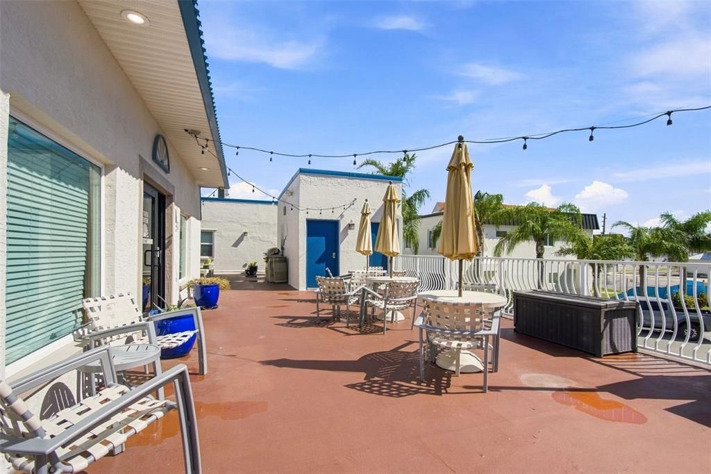En Venta: $450,000 (2 camas, 2 baños, 867 Pies cuadrados)