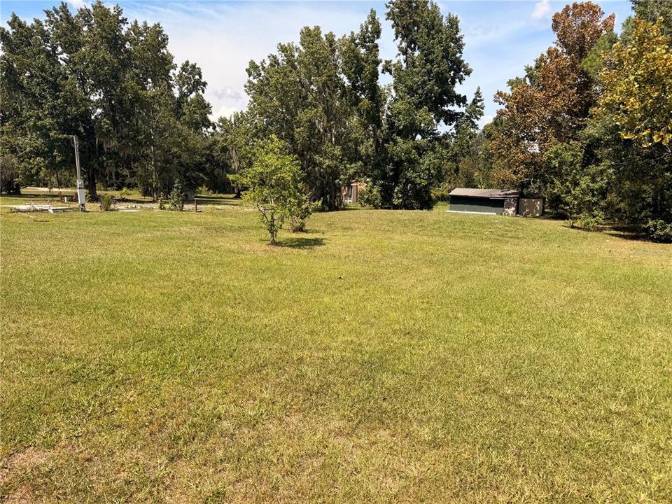 待售: $89,900 (1.15 acres)