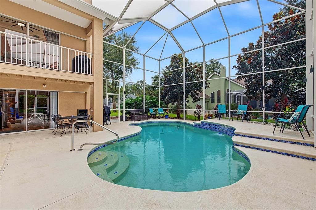 For Sale: $899,000 (5 beds, 4 baths, 3675 Square Feet)