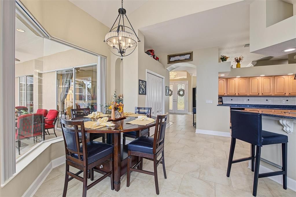 For Sale: $899,000 (5 beds, 4 baths, 3675 Square Feet)
