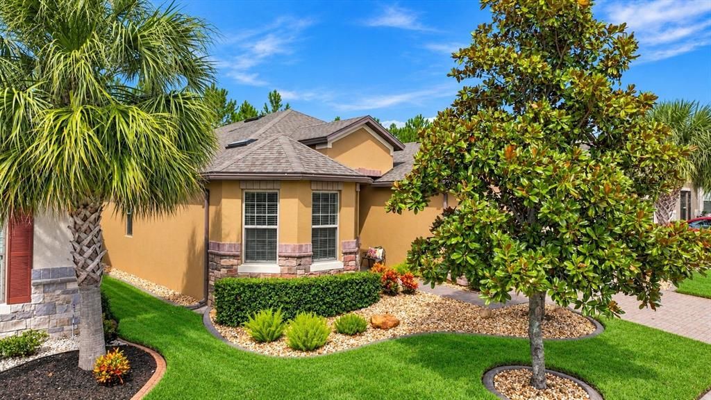 For Sale: $414,900 (3 beds, 2 baths, 2042 Square Feet)