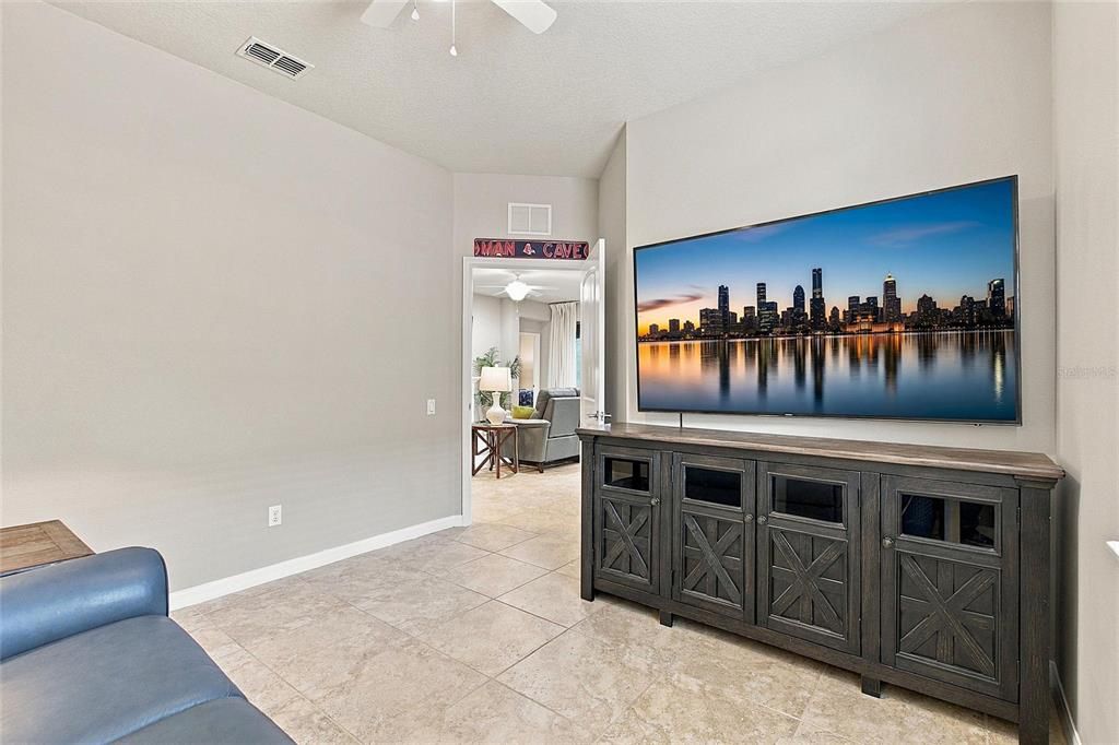 For Sale: $414,900 (3 beds, 2 baths, 2042 Square Feet)