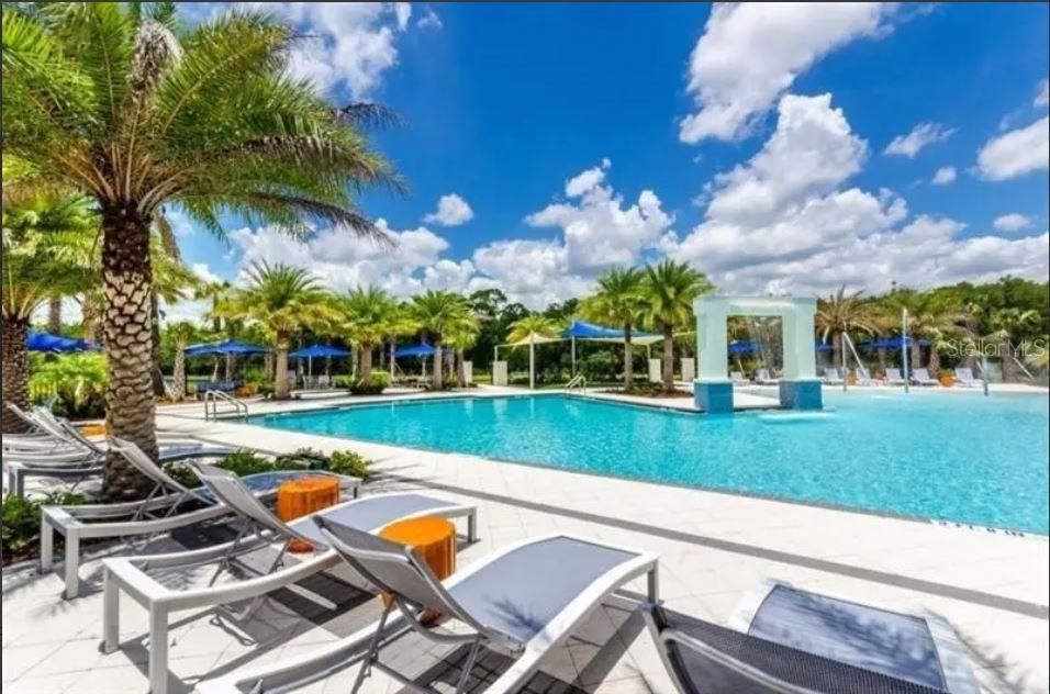 For Rent: $4,950 (5 beds, 5 baths, 3067 Square Feet)