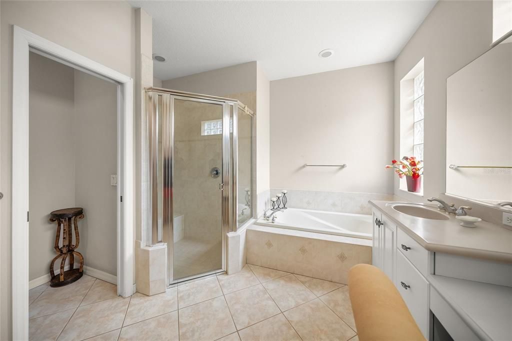 For Sale: $540,000 (3 beds, 2 baths, 2248 Square Feet)