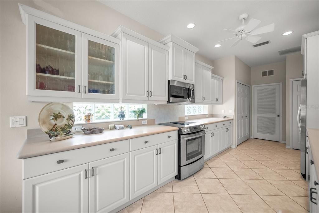 For Sale: $540,000 (3 beds, 2 baths, 2248 Square Feet)