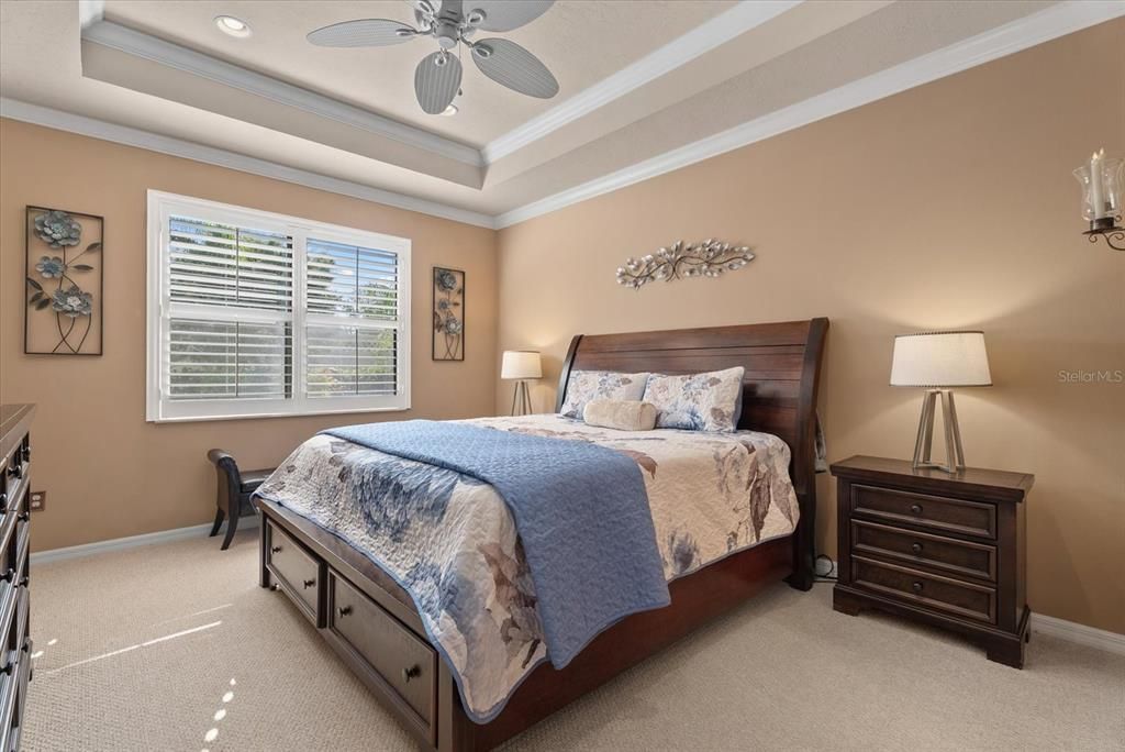 For Sale: $389,000 (3 beds, 2 baths, 1732 Square Feet)