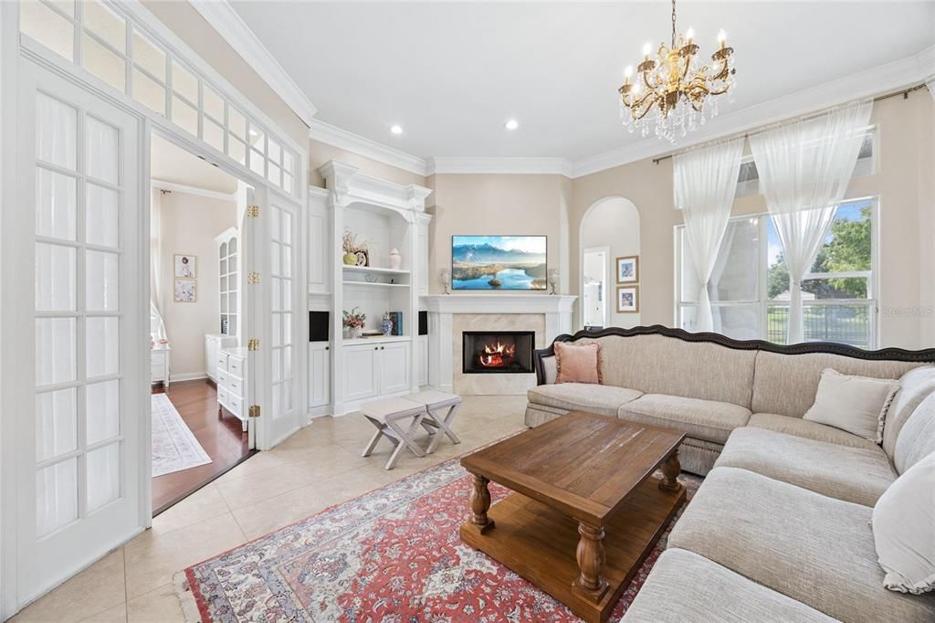For Sale: $1,785,000 (6 beds, 5 baths, 5200 Square Feet)