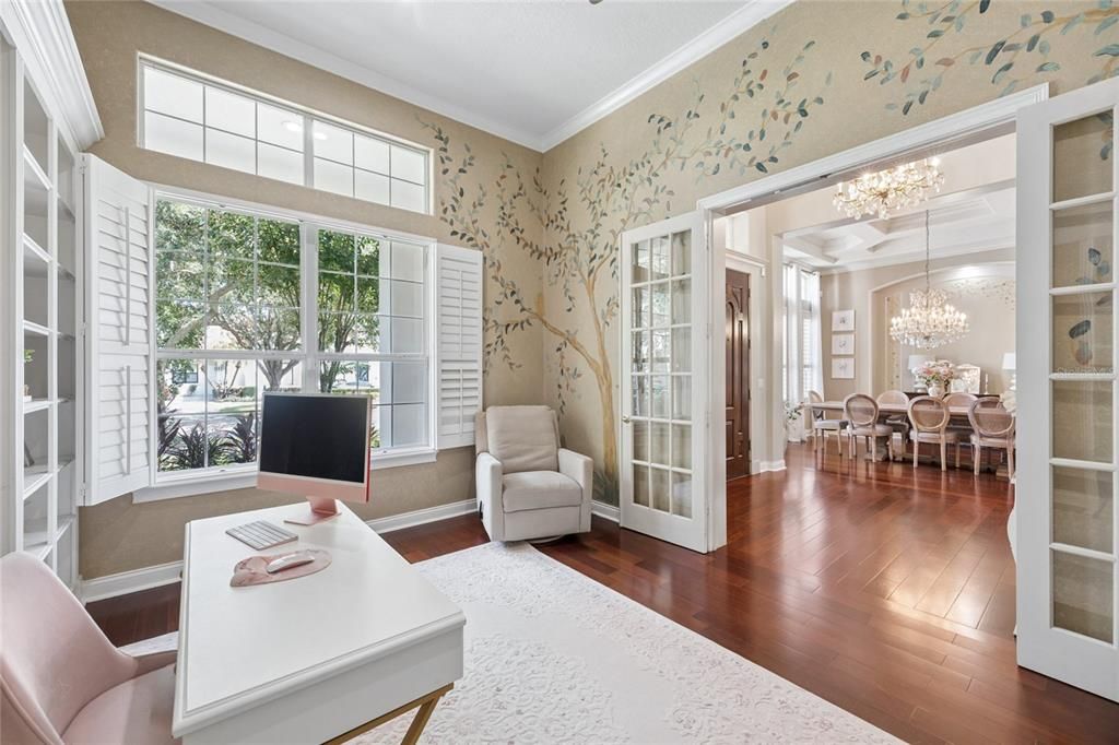 For Sale: $1,785,000 (6 beds, 5 baths, 5200 Square Feet)