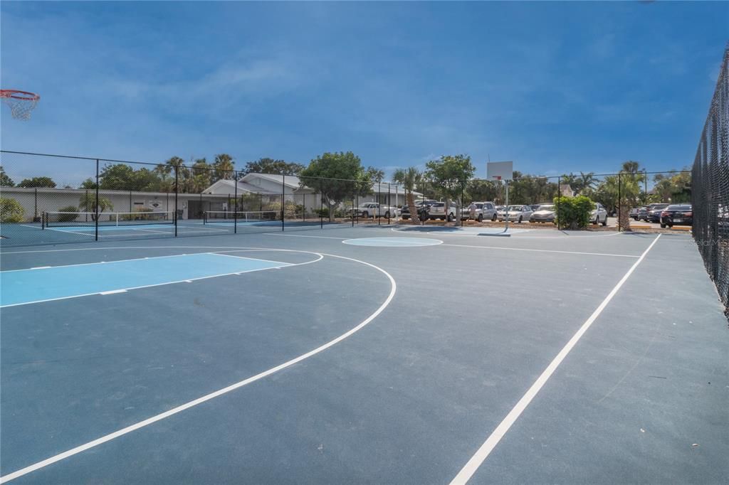 En Venta: $340,000 (3 camas, 2 baños, 1390 Pies cuadrados)