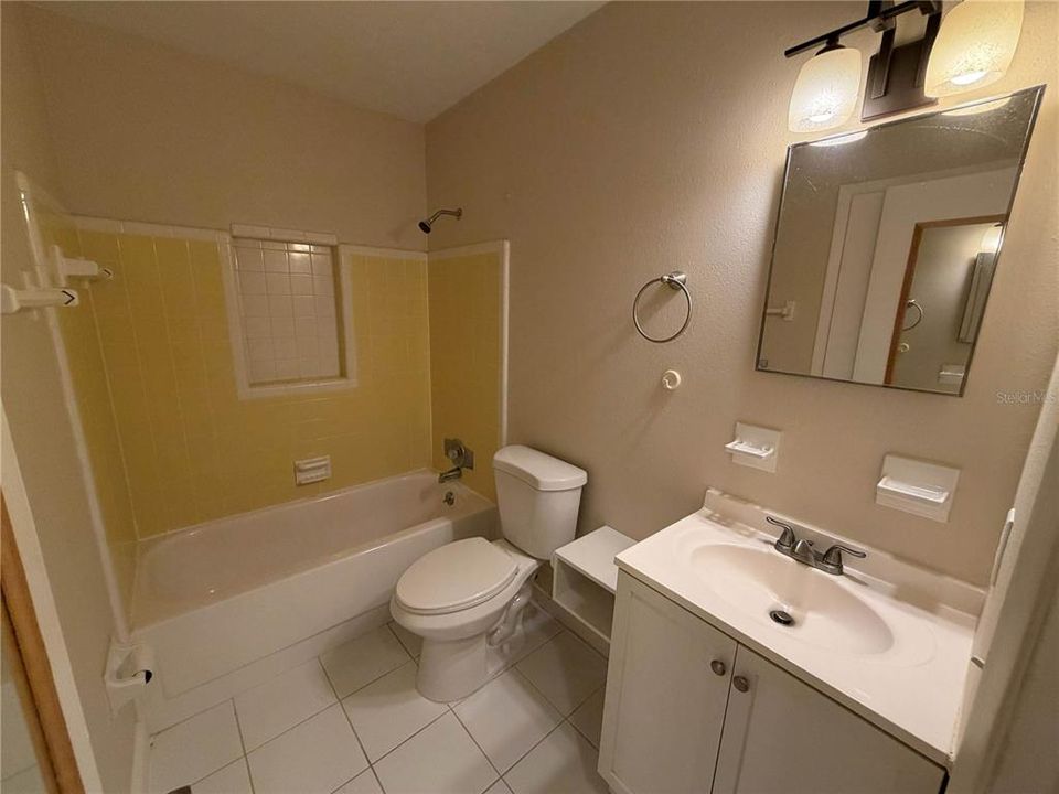 For Rent: $1,495 (2 beds, 1 baths, 660 Square Feet)