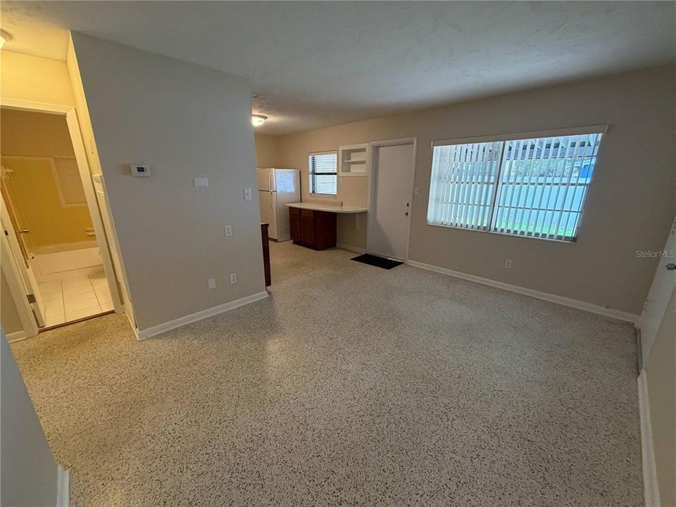 For Rent: $1,495 (2 beds, 1 baths, 660 Square Feet)