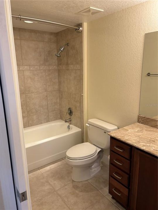 В аренду: $2,500 (3 спален, 2 ванн, 1746 Квадратных фут)