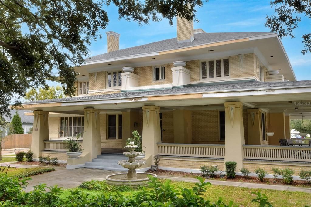 En Venta: $1,100,000 (7 camas, 5 baños, 6686 Pies cuadrados)