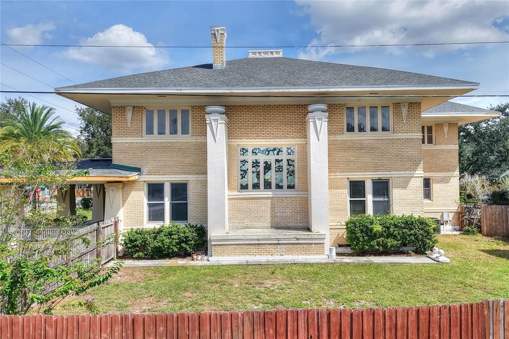 En Venta: $1,100,000 (7 camas, 5 baños, 6686 Pies cuadrados)