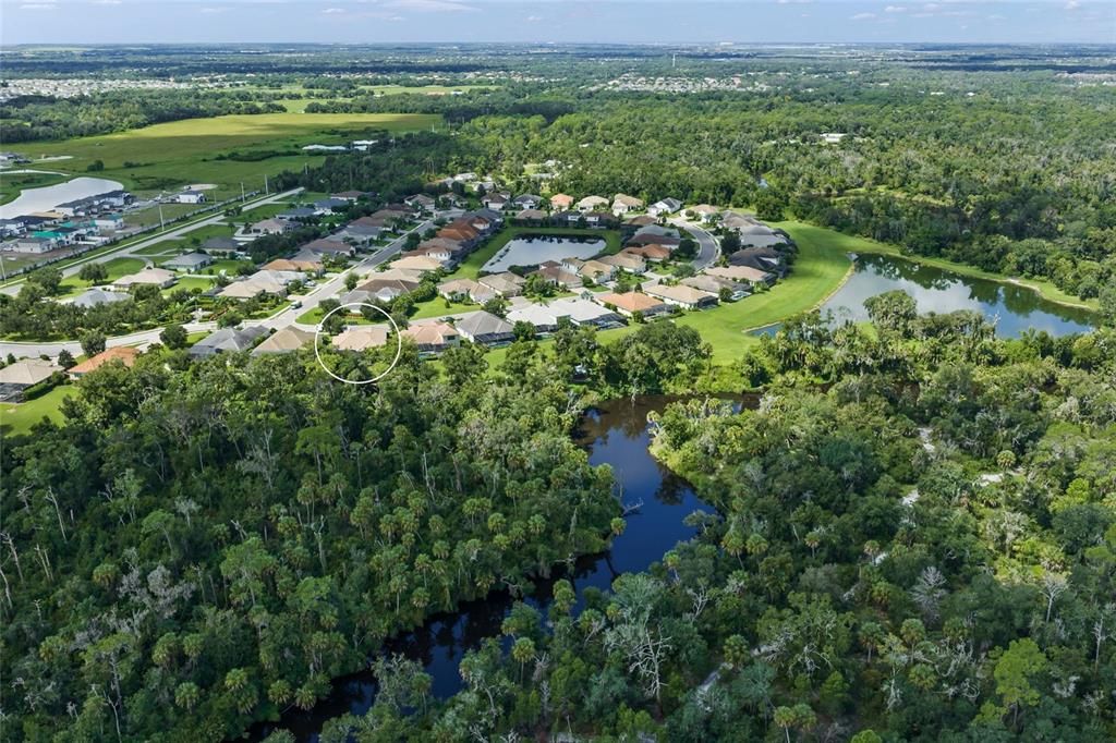 En Venta: $899,900 (3 camas, 3 baños, 2690 Pies cuadrados)