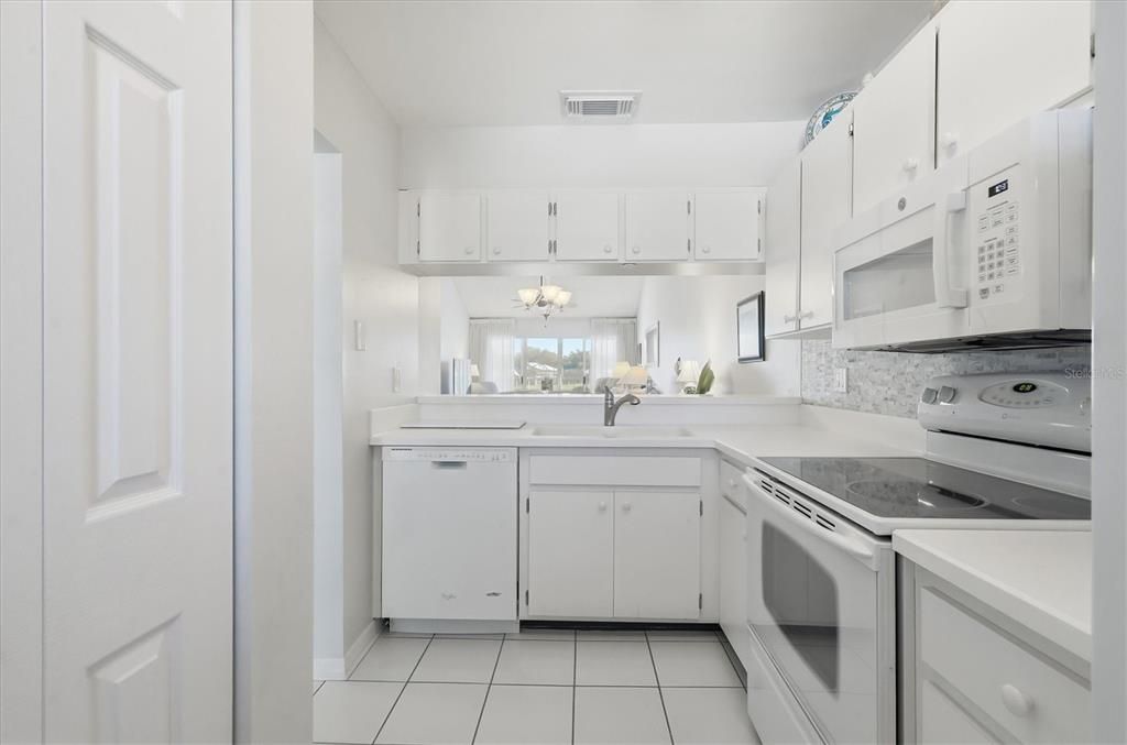 En Venta: $225,000 (2 camas, 2 baños, 1110 Pies cuadrados)