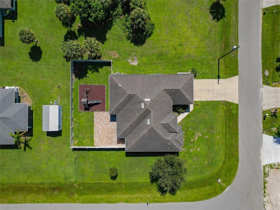 En Venta: $409,000 (3 camas, 2 baños, 2128 Pies cuadrados)