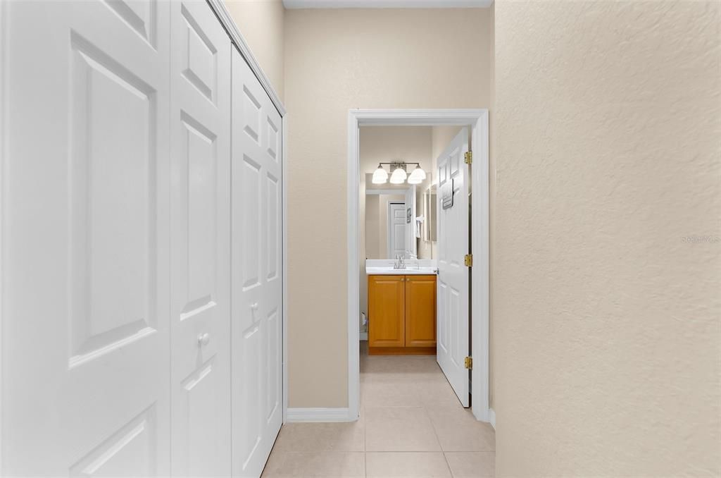 На продажу: $269,900 (2 спален, 2 ванн, 1492 Квадратных фут)