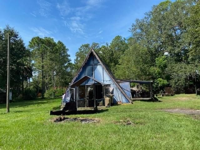 For Sale: $79,000 (2 beds, 1 baths, 988 Square Feet)