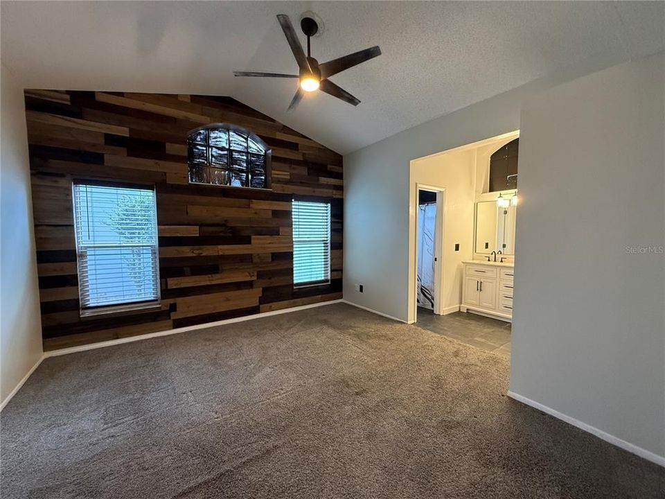 For Rent: $2,500 (3 beds, 2 baths, 1352 Square Feet)