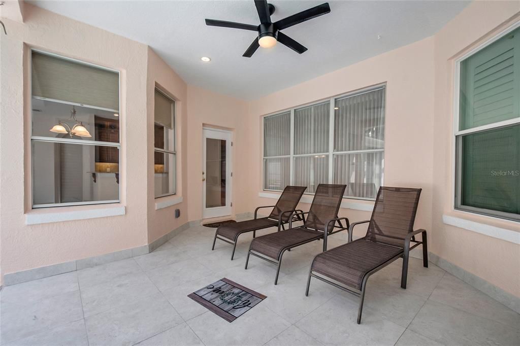 For Sale: $579,995 (4 beds, 3 baths, 2561 Square Feet)