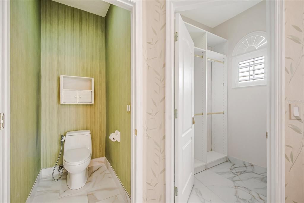 For Sale: $579,995 (4 beds, 3 baths, 2561 Square Feet)
