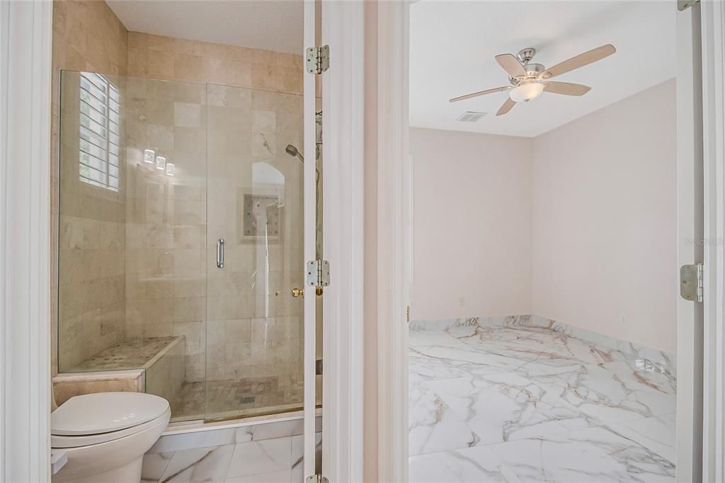 For Sale: $579,995 (4 beds, 3 baths, 2561 Square Feet)