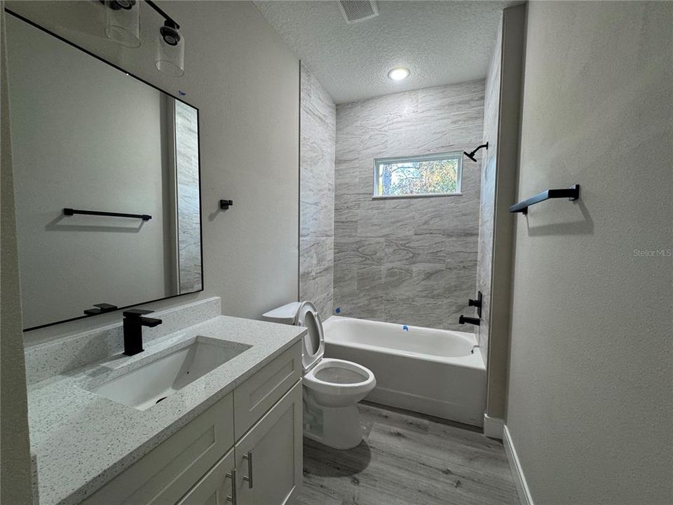 В аренду: $1,900 (3 спален, 2 ванн, 1540 Квадратных фут)