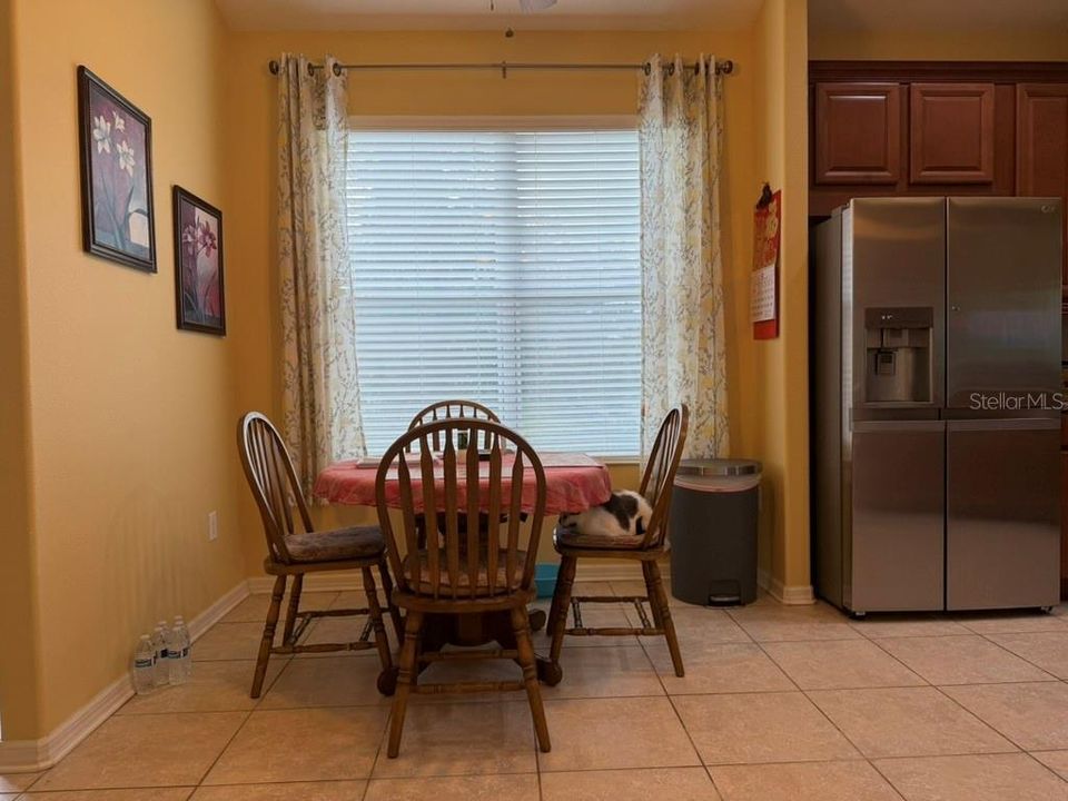 For Sale: $379,000 (3 beds, 2 baths, 2093 Square Feet)