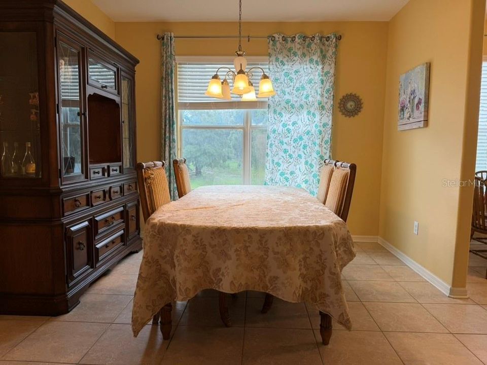 For Sale: $379,000 (3 beds, 2 baths, 2093 Square Feet)