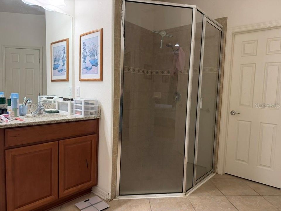 For Sale: $379,000 (3 beds, 2 baths, 2093 Square Feet)