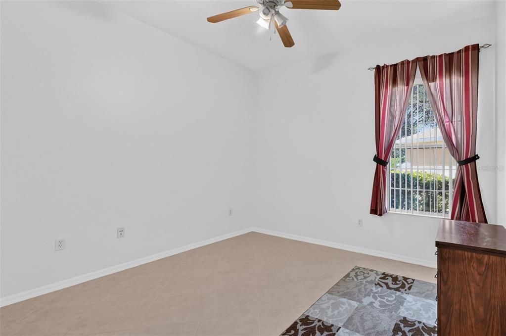 For Sale: $364,900 (3 beds, 2 baths, 2415 Square Feet)